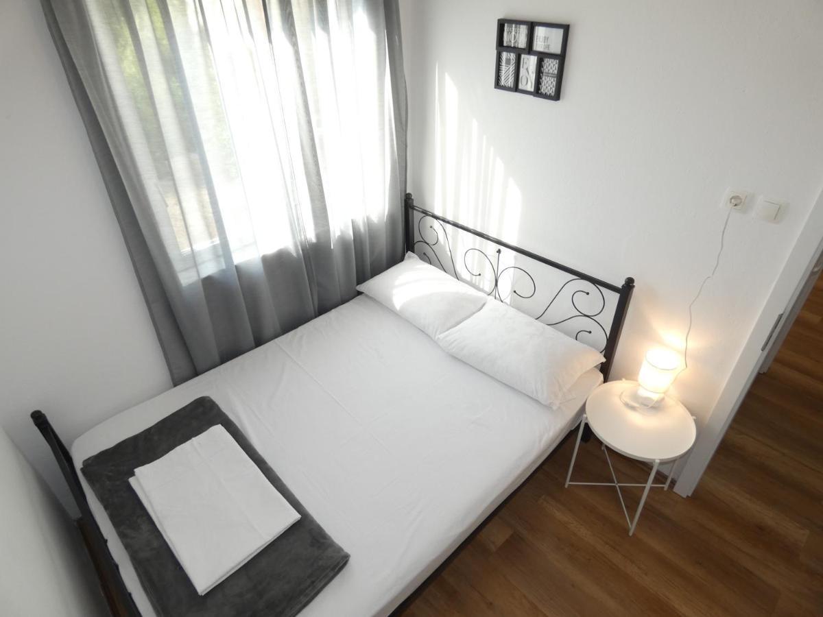 Holiday House Sia Jasenice  Exterior photo