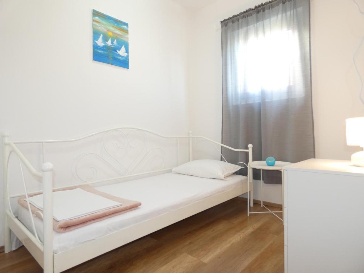 Holiday House Sia Jasenice  Exterior photo