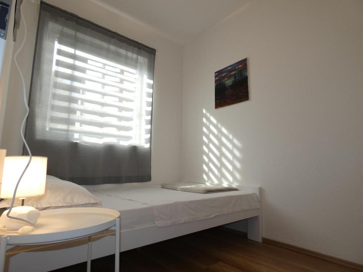 Holiday House Sia Jasenice  Exterior photo